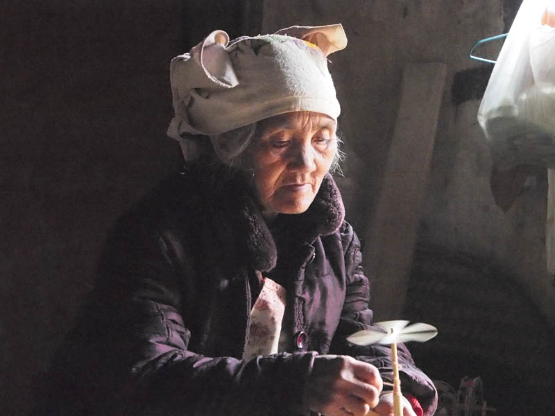 Femme Zhuang du village de Bamei Thumbnail image